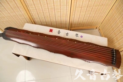 阿坝藏族羌族自治州●久音古琴  ●典藏系列 20240524 [红洒金竹节]