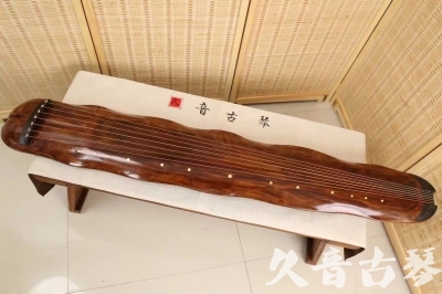 阿坝藏族羌族自治州●久音古琴  ●今日推荐20240831  【断纹蕉叶】
